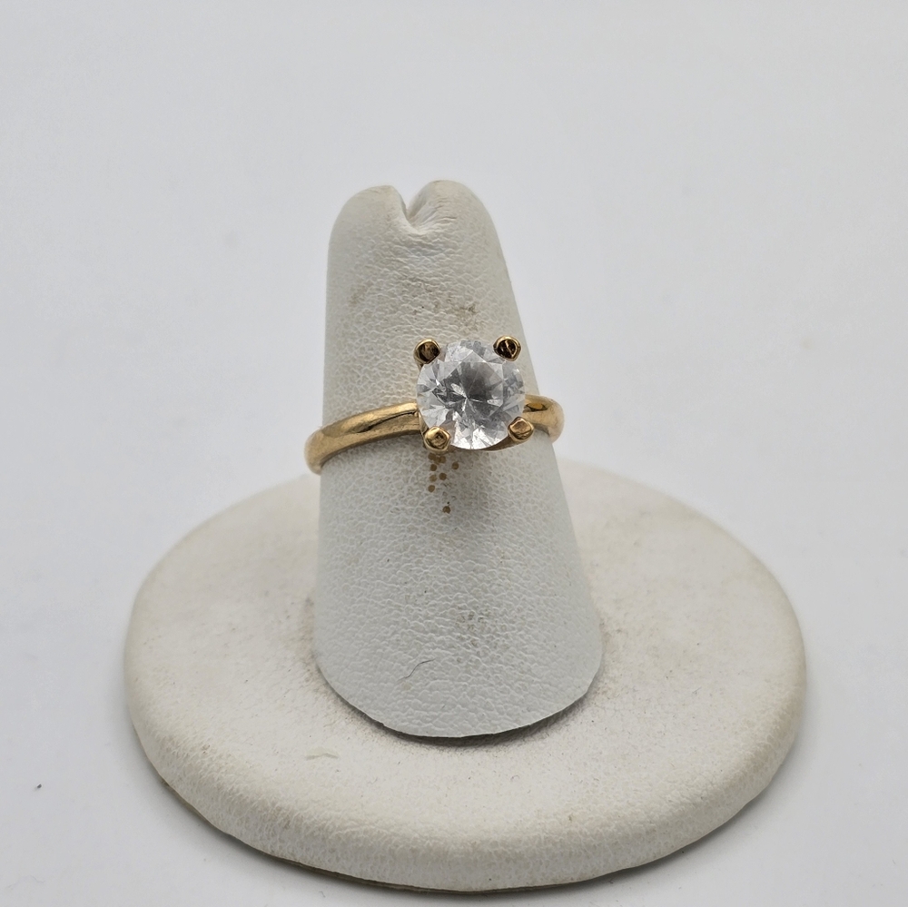 Sterling silver white stone ring size 6